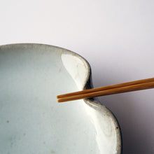 画像をギャラリービューアに読み込む, 箸置き小皿 [白りんご]
