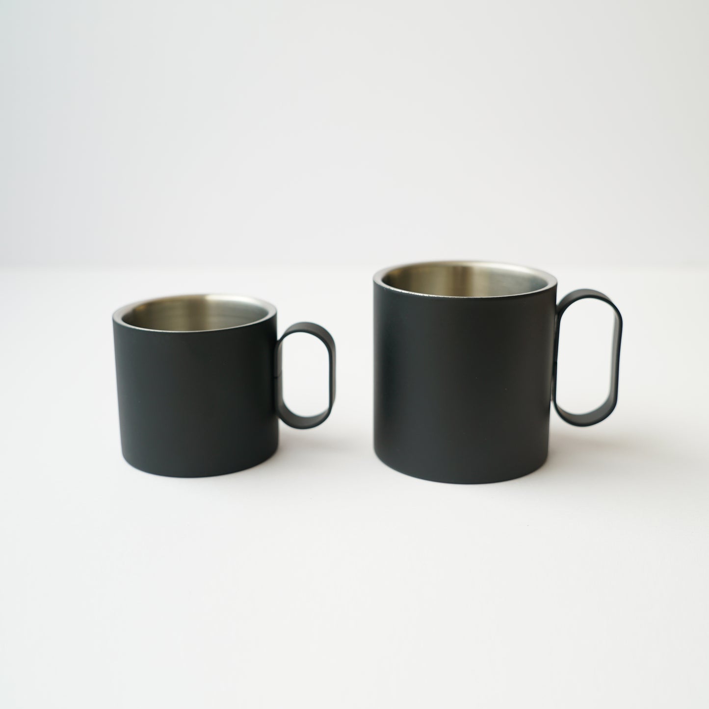 WHITE&BLACK マグカップ 二重構造 【新潟県】